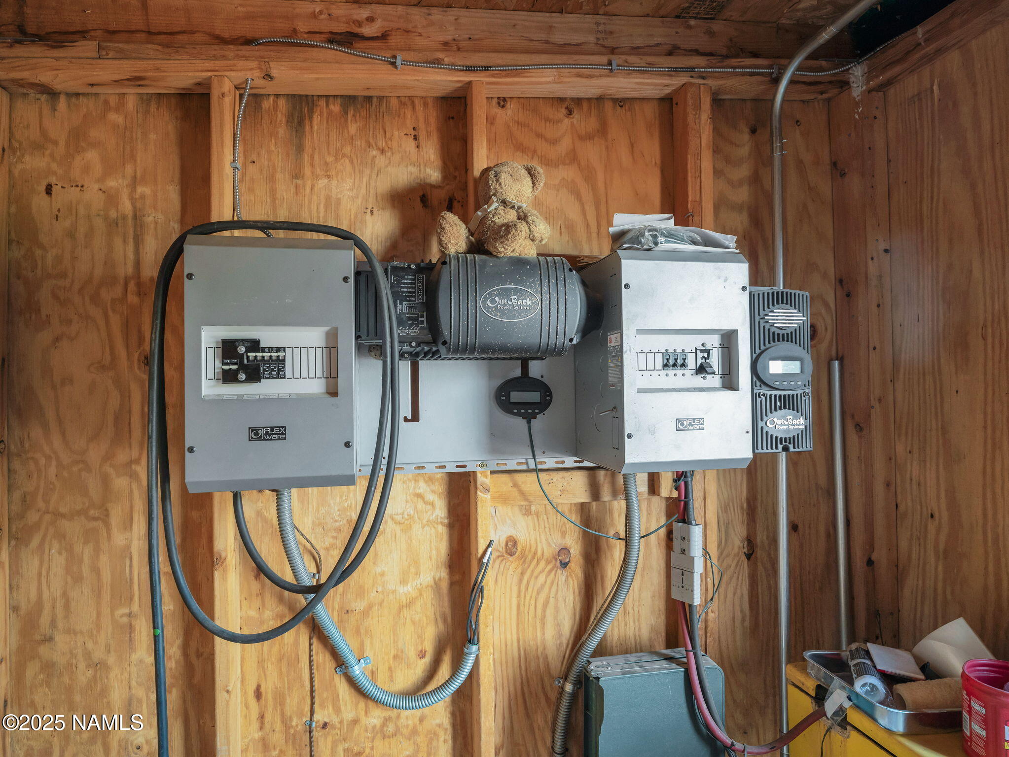 2705 West Honeysuckle Road Williams, AZ 86046 - Photo 28 of 37 Solar System