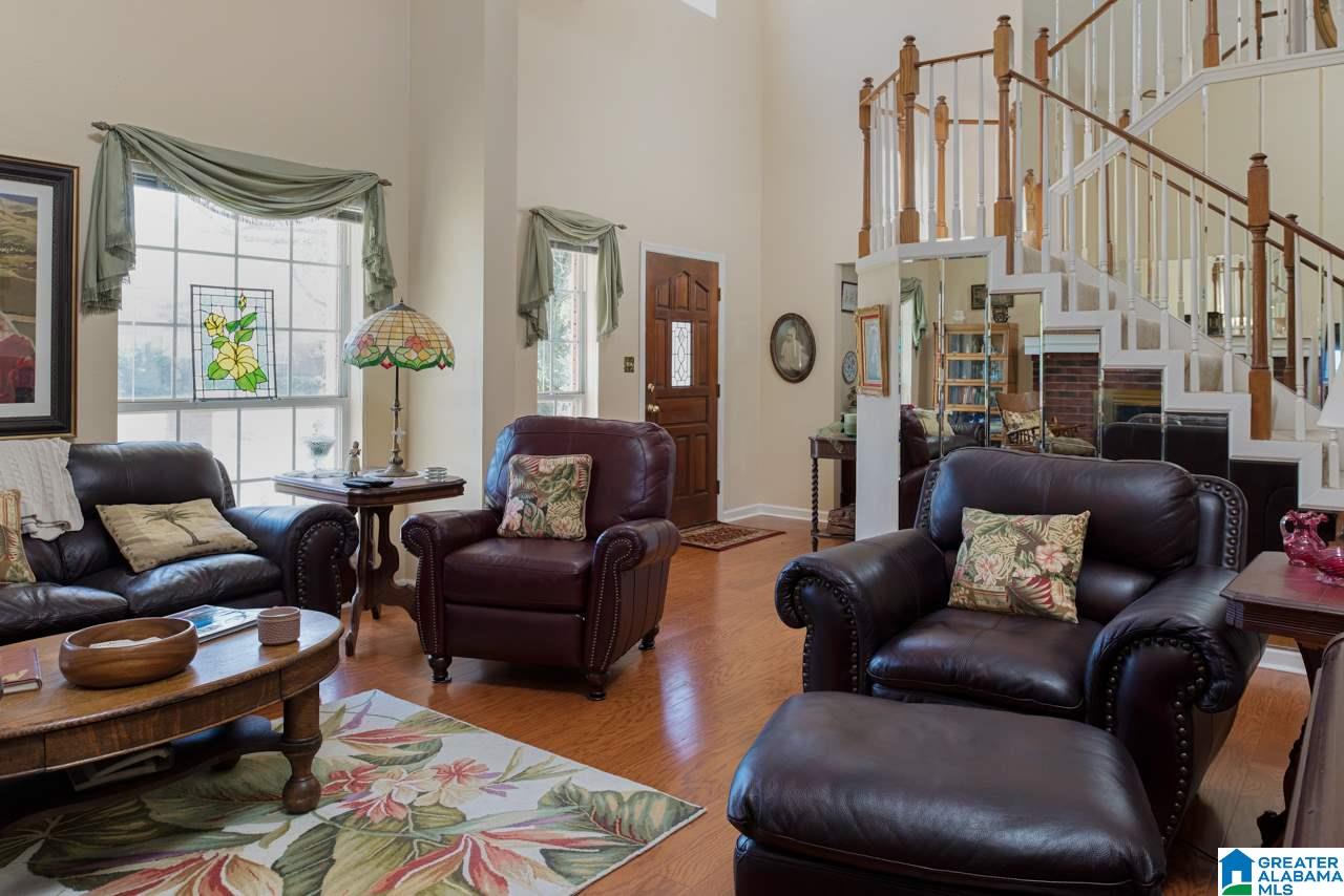 104 Stratshire Lane Pelham, AL 35124 - Photo 8 of 32