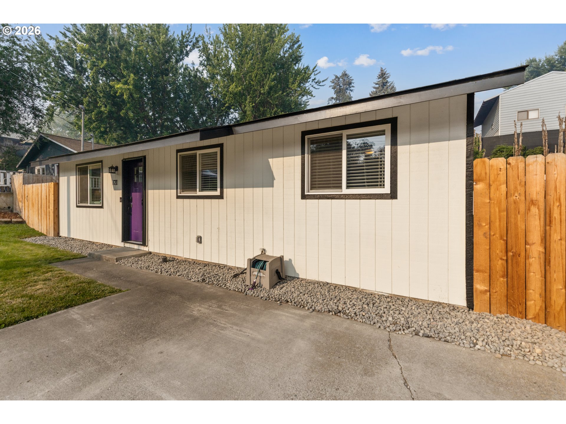 721 Southeast 9th Street Pendleton, OR 97801 - Photo 4 of 32