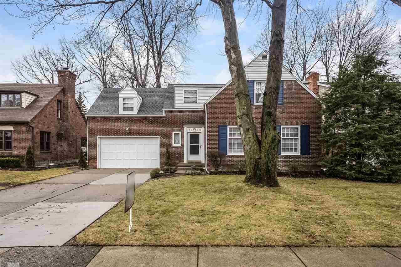 1630 Oxford Road Grosse Pointe Woods, MI 48236 - Photo 8 of 50