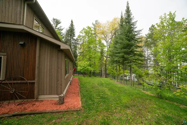 $429,000 | 3835 South Lake Road, Moose Lake, MN 55767