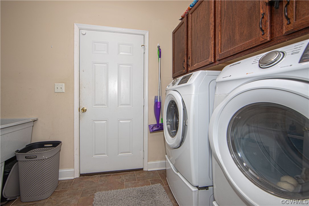 11927 Old Stage Road Prince George, VA 23875 - Photo 10 of 24 Gallery Image 10