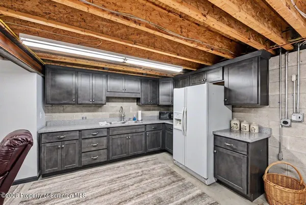 $675,000 | 33 Parry Road, Moscow, PA 18444