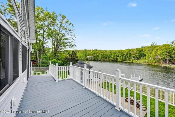 $675,000 | 33 Parry Road, Moscow, PA 18444