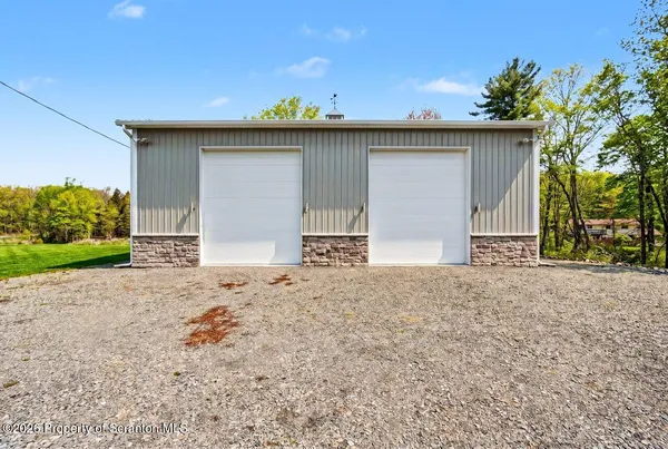 $675,000 | 33 Parry Road, Moscow, PA 18444