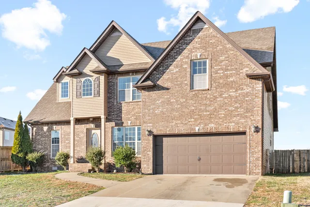 $2,100 | 3332 Wiser Drive, Clarksville, TN 37042