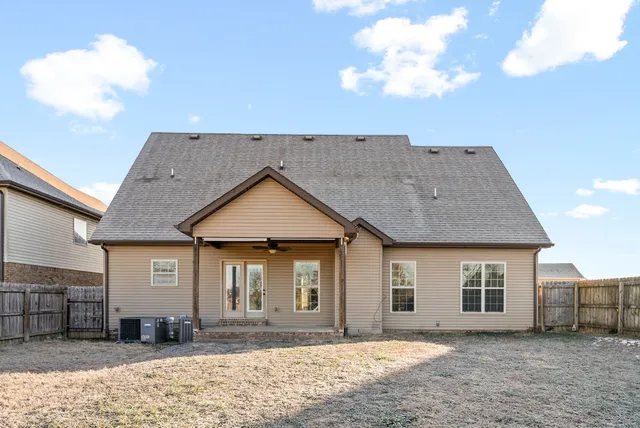 $2,100 | 3332 Wiser Drive, Clarksville, TN 37042