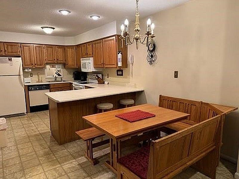 227 Main Street, Unit 235 Lincoln, NH 03251 - Photo 13 of 45