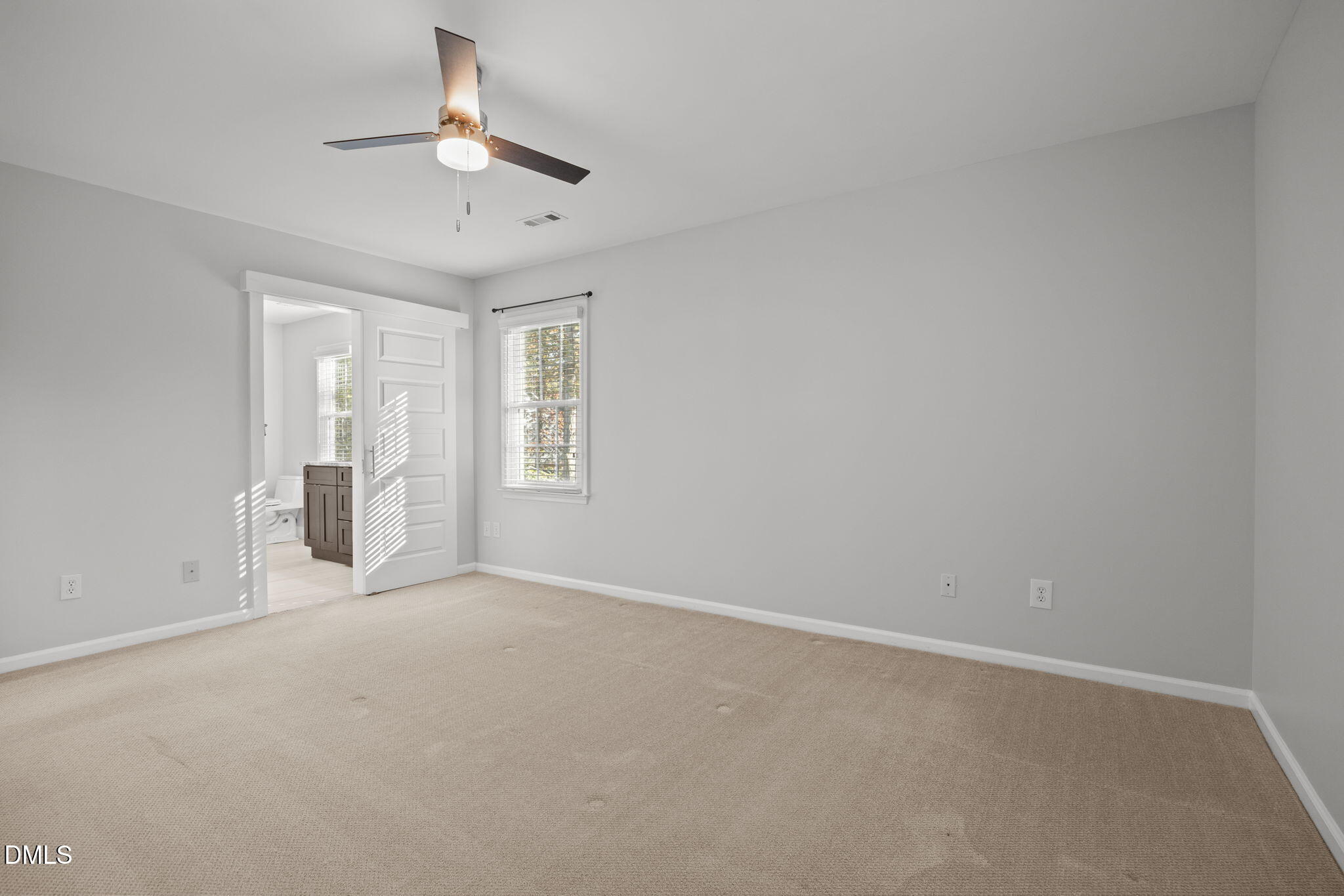 11829 North Exeter Way Raleigh, NC 27613 - Photo 21 of 41 32-web-or-mls-IMG_4369