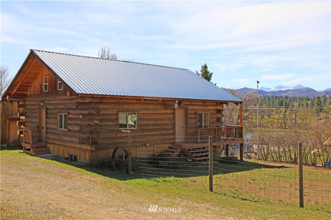 403 Perry Street Winthrop, WA 98862 - Photo 3 of 33 Gallery Image 3