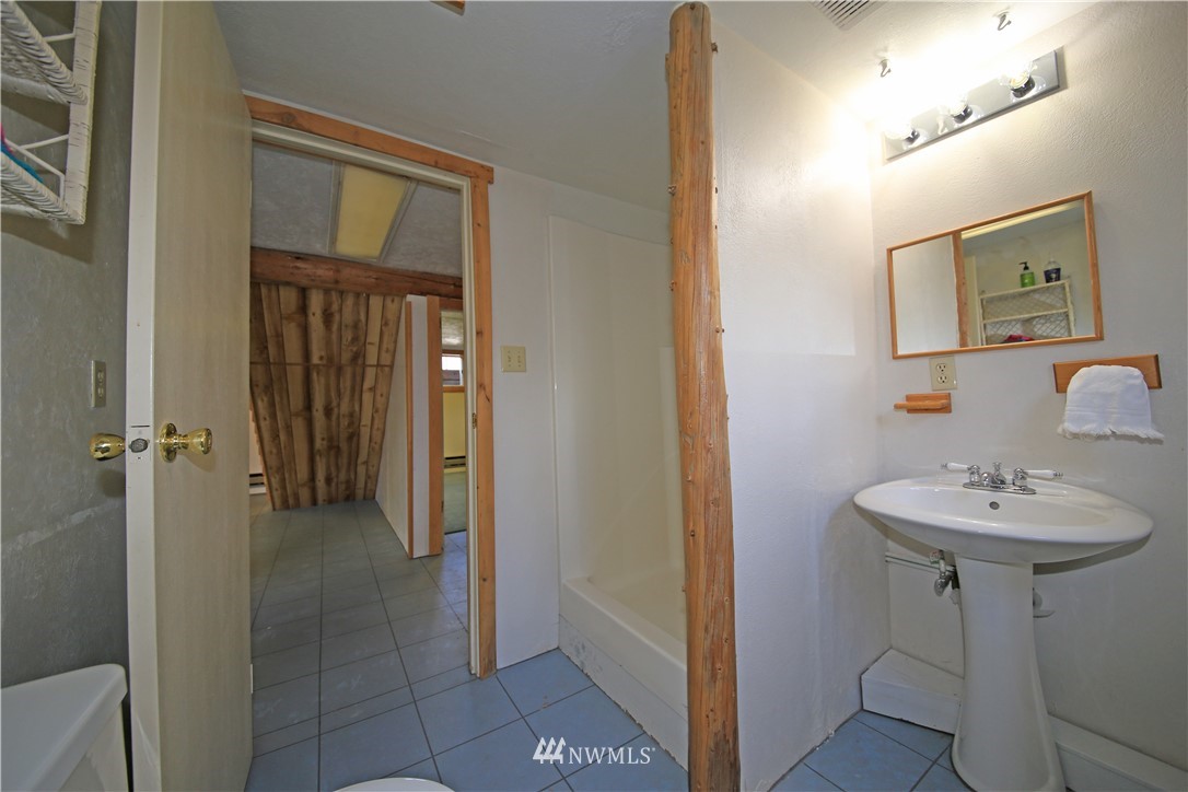 403 Perry Street Winthrop, WA 98862 - Photo 29 of 33 Gallery Image 29
