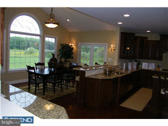 2 Ridgeview Way Allentown, NJ 08501 - Photo 10 of 12 Breakfast Room