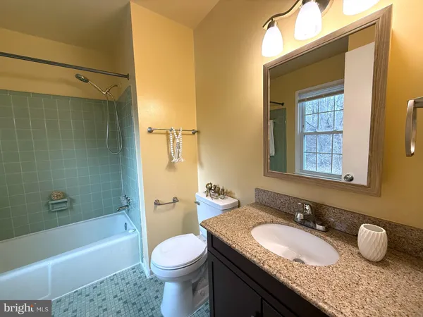 $3,000 | 5278 Lonsdale Drive, Springfield, VA 22151