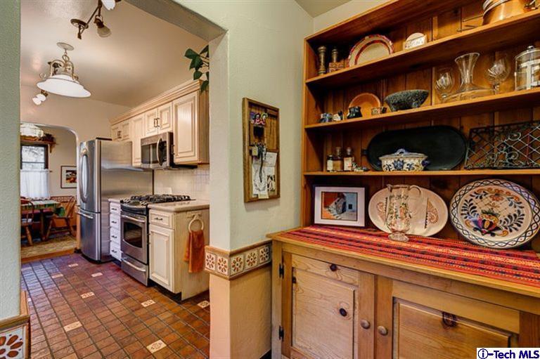 1363 New York Drive Altadena, CA 91001 - Photo 16 of 47 Additional Photo