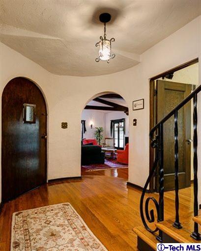 1363 New York Drive Altadena, CA 91001 - Photo 7 of 47 Additional Photo