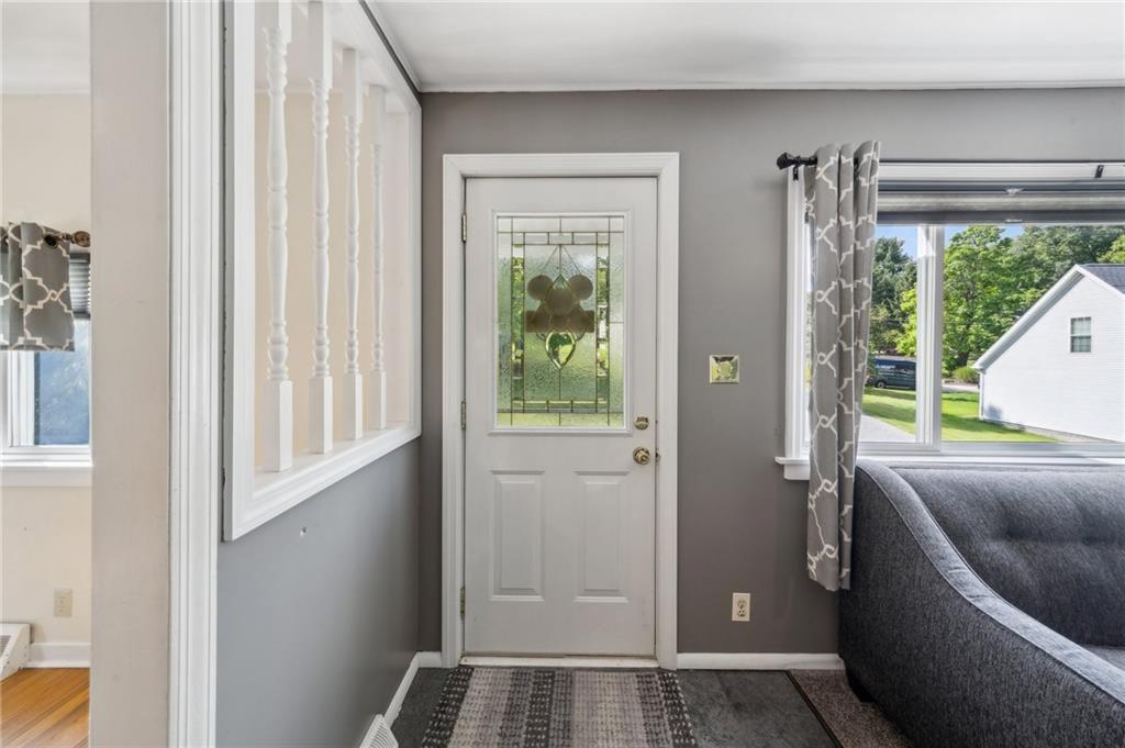401 Finley Road Pittsburgh, PA 15239 - Photo 6 of 35 a view of small space with a window
