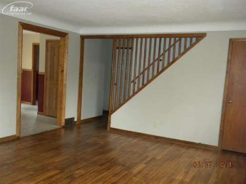520 Birch Road Vassar, MI 48768 - Photo 5 of 19 20400144-4.JPG