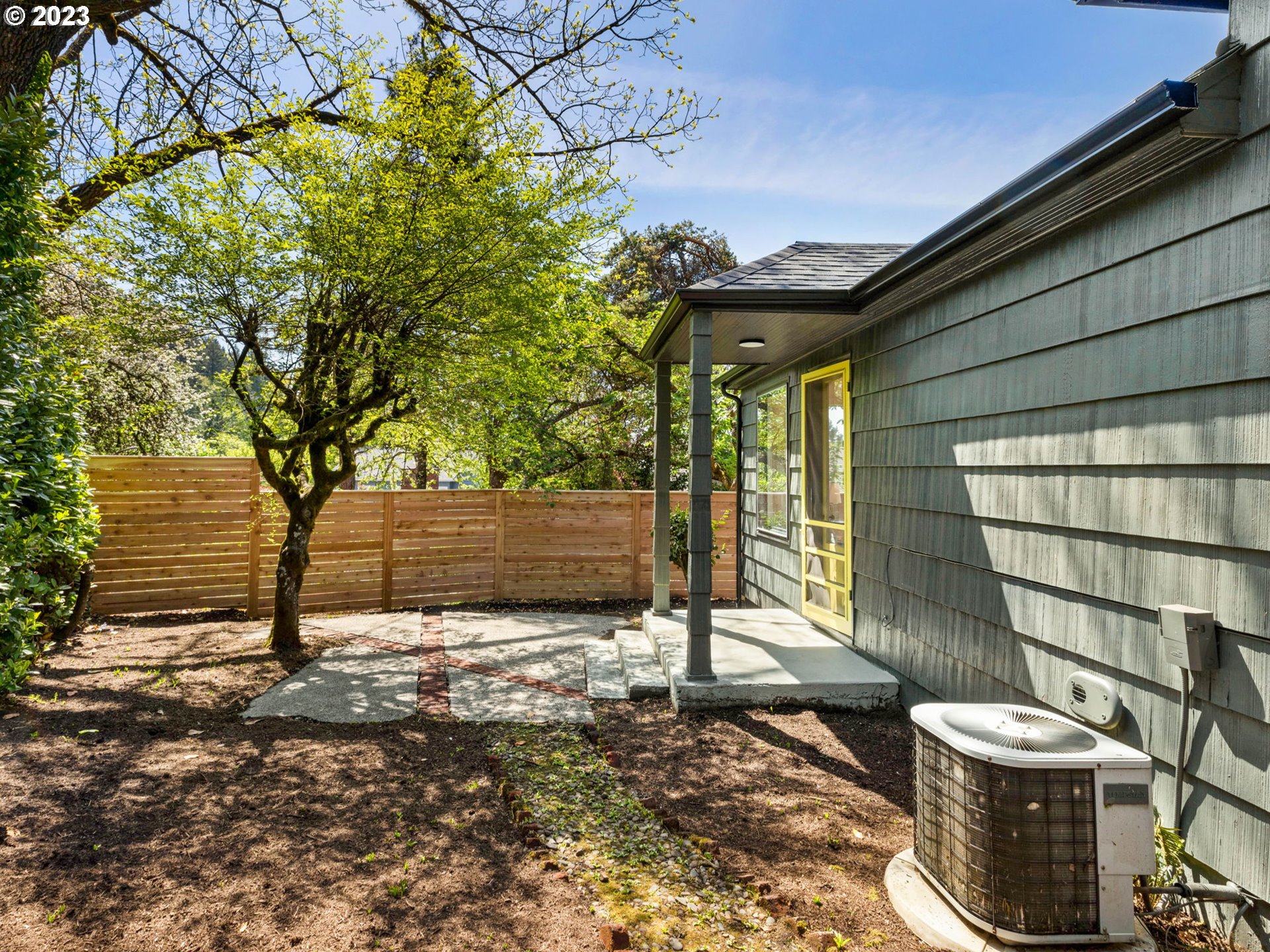 3590 Southwest Patton Road Portland, OR 97221 - Photo 32 of 32 a view of a back yard of the house