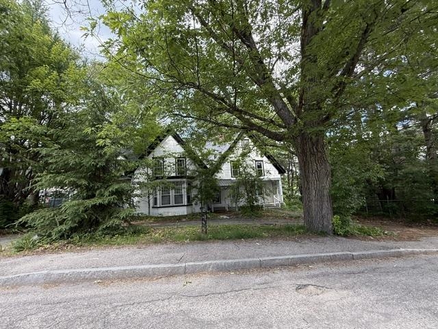 28 High Street Littleton, NH 03561 - Photo 4 of 25