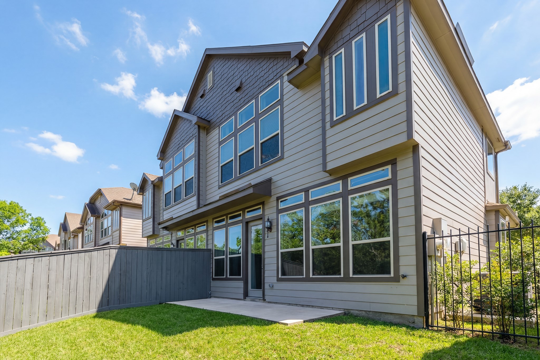 58 Aventura Place Spring, TX 77389 - Photo 48 of 50 Community parks and playgrounds just steps away.