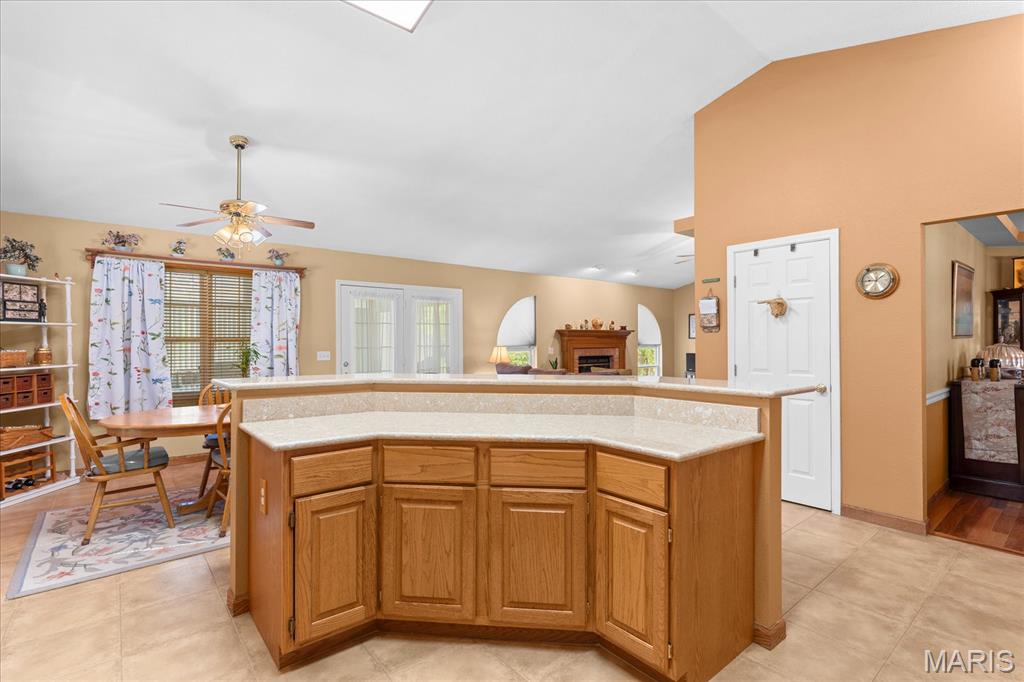 1063 Oxford Hill Road O'Fallon, IL 62269 - Photo 15 of 60