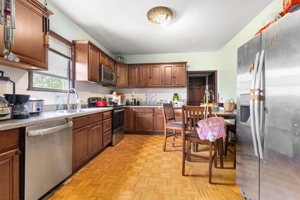 185 Spring Street Brockton, MA 02301 - Photo 9 of 21
