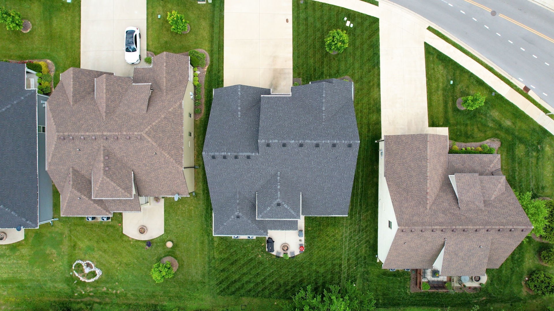 3413 Pershing Drive Murfreesboro, TN 37129 - Photo 42 of 43 an aerial view of a house with garden space and street view