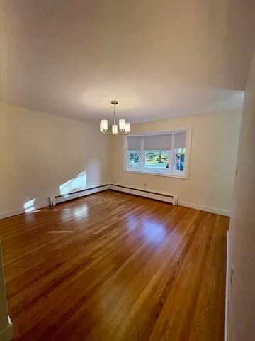 a view of empty room with window