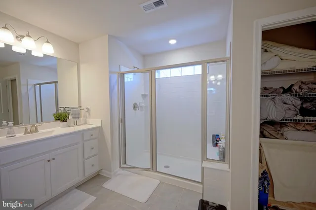 a view of a storage & utility room