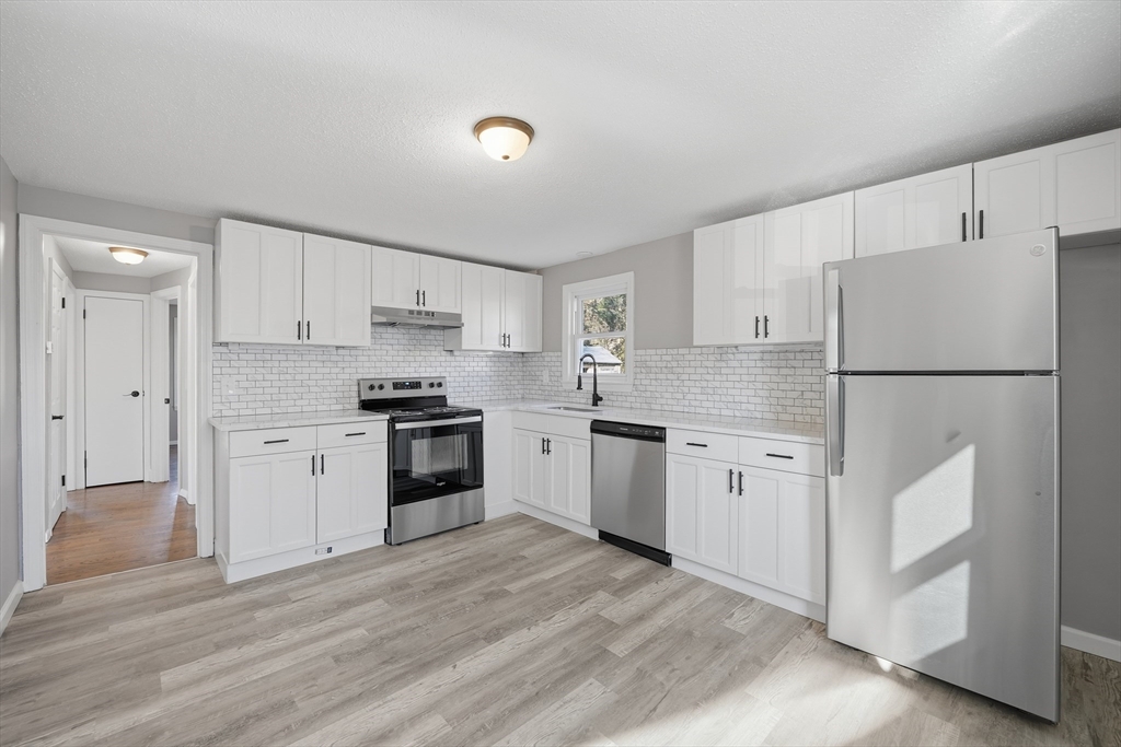 59 Piedmont Street Springfield, MA 01104 - Photo 1 of 36