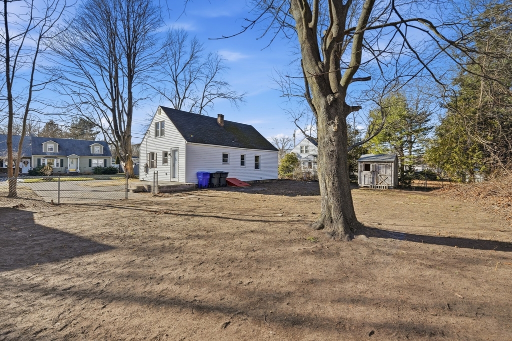 59 Piedmont Street Springfield, MA 01104 - Photo 32 of 36