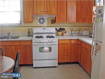 755 Oakview Road Ardmore, PA 19003 - Photo 9 of 10 Gallery Image 9