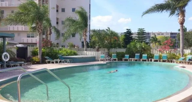 $2,900 | 3660 Ironwood Circle, Unit 503M, Bradenton, FL 34209