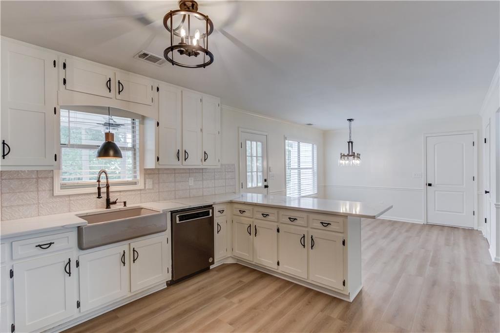 1554 Maddox Road Hoschton, GA 30548 - Photo 11 of 52