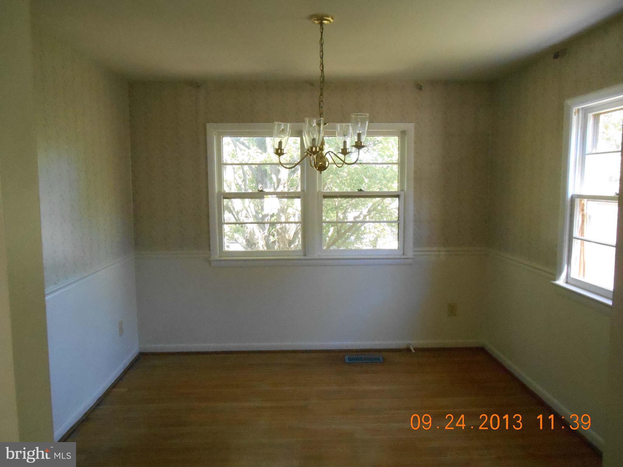 7308 Good Luck Road Hyattsville, MD 20784 - Photo 4 of 10 Dining Room