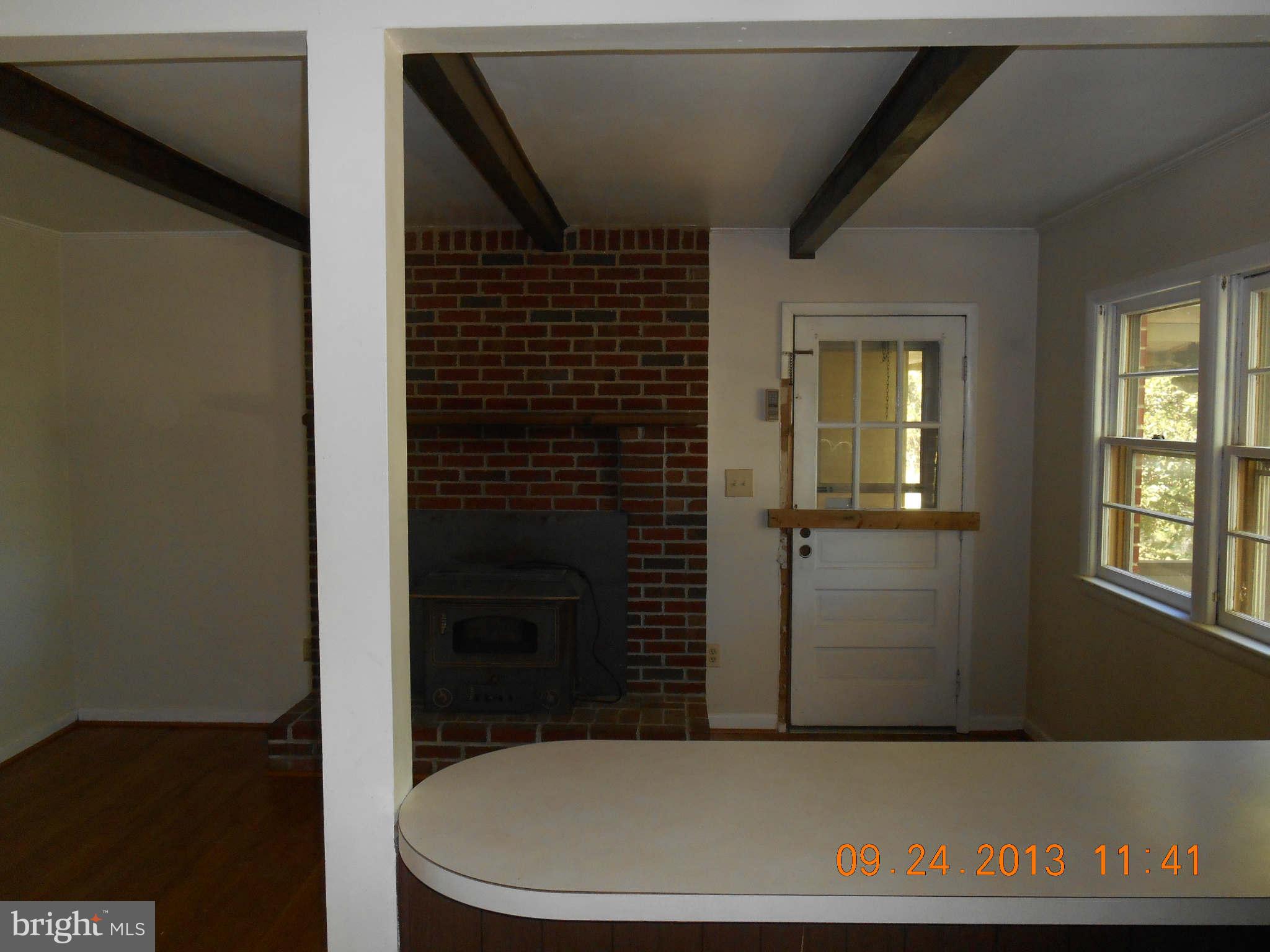 7308 Good Luck Road Hyattsville, MD 20784 - Photo 6 of 10 Kitchen