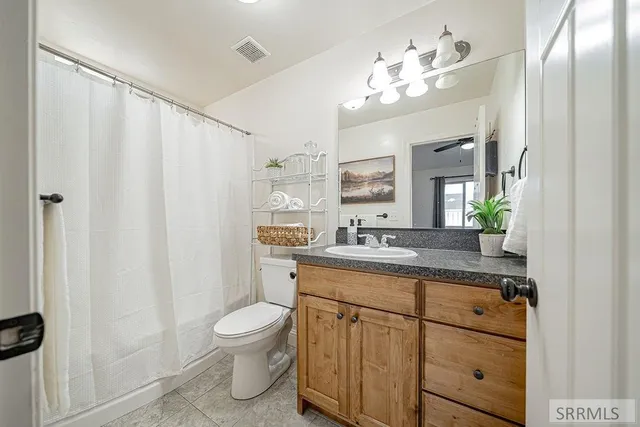 $380,000 | 2060 Roy Drive, Idaho Falls, ID 83401