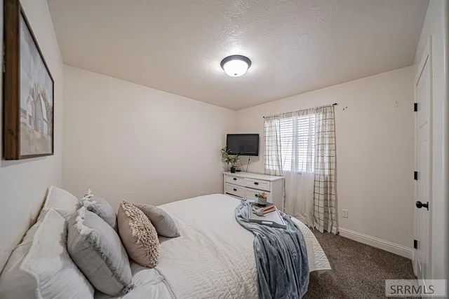 $380,000 | 2060 Roy Drive, Idaho Falls, ID 83401