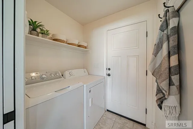 $380,000 | 2060 Roy Drive, Idaho Falls, ID 83401