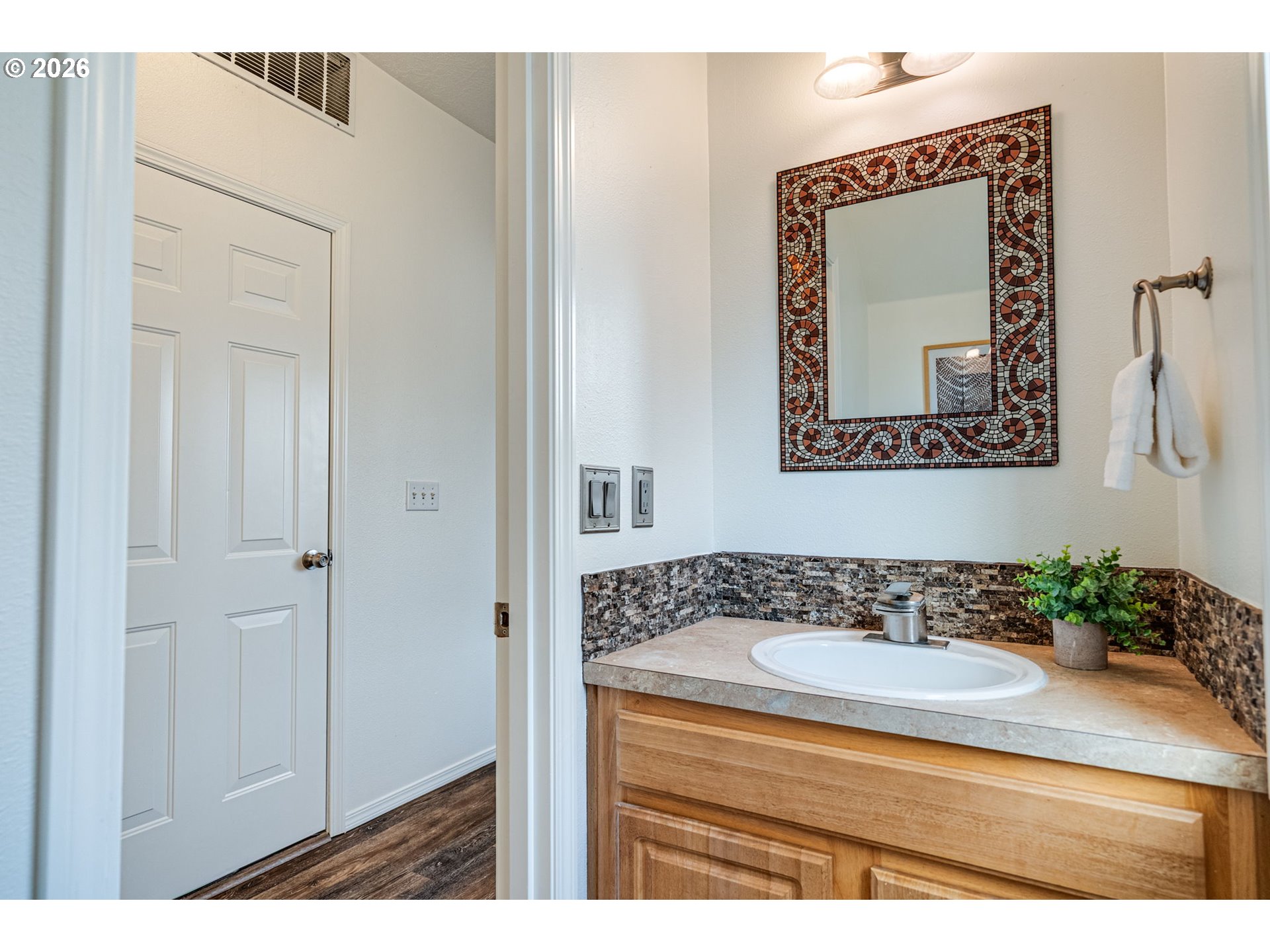 8029 Southeast Tolman Street Portland, OR 97206 - Photo 22 of 46