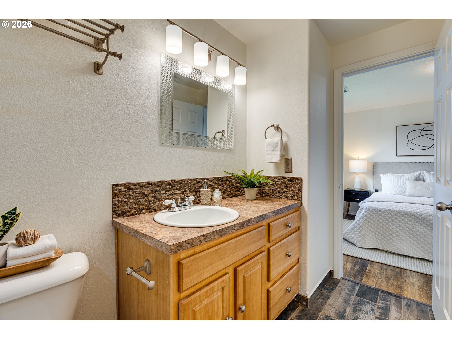 8029 Southeast Tolman Street Portland, OR 97206 - Photo 31 of 46