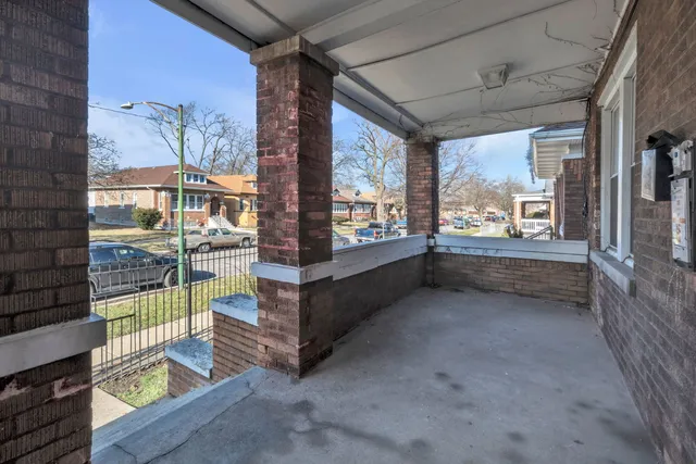 a view of an outdoor space with seating area