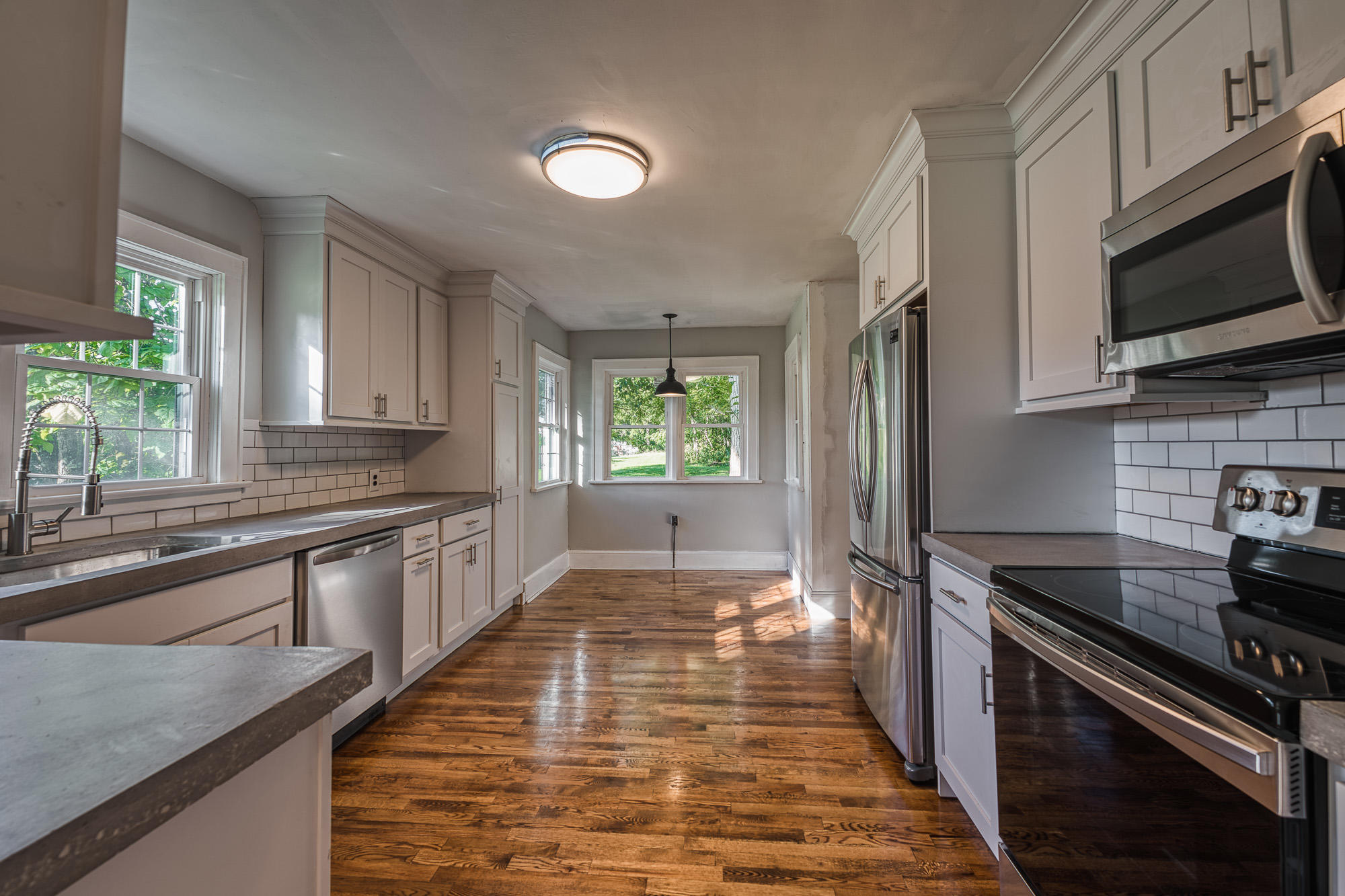 136 Reedy Creek Road Abingdon, VA 24210 - Photo 23 of 30 136ReedyCreekAbingdonVA_008