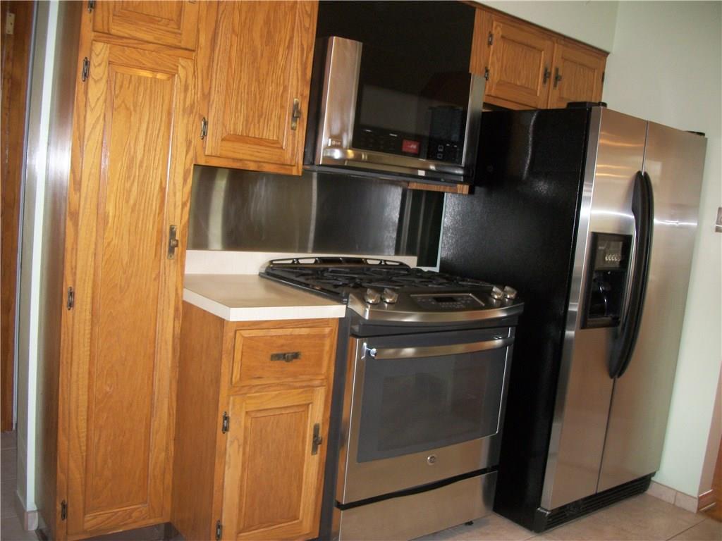 274 Coraopolis Road Coraopolis, PA 15108 - Photo 11 of 23 Gallery Image 11