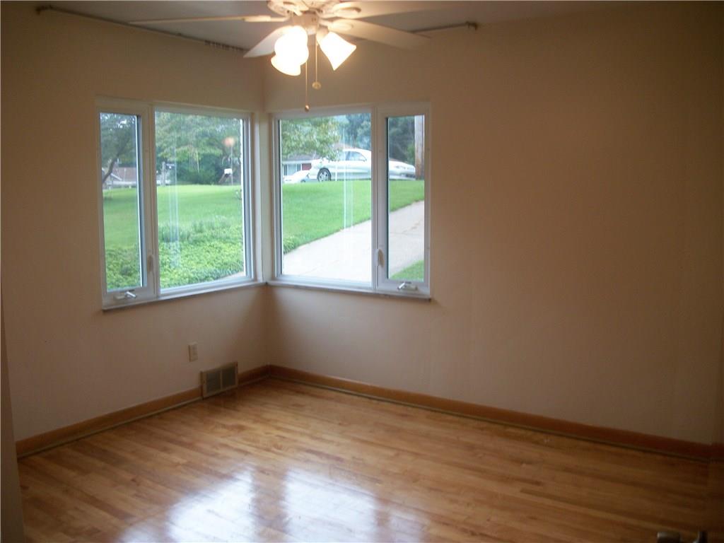 274 Coraopolis Road Coraopolis, PA 15108 - Photo 12 of 23 Gallery Image 12