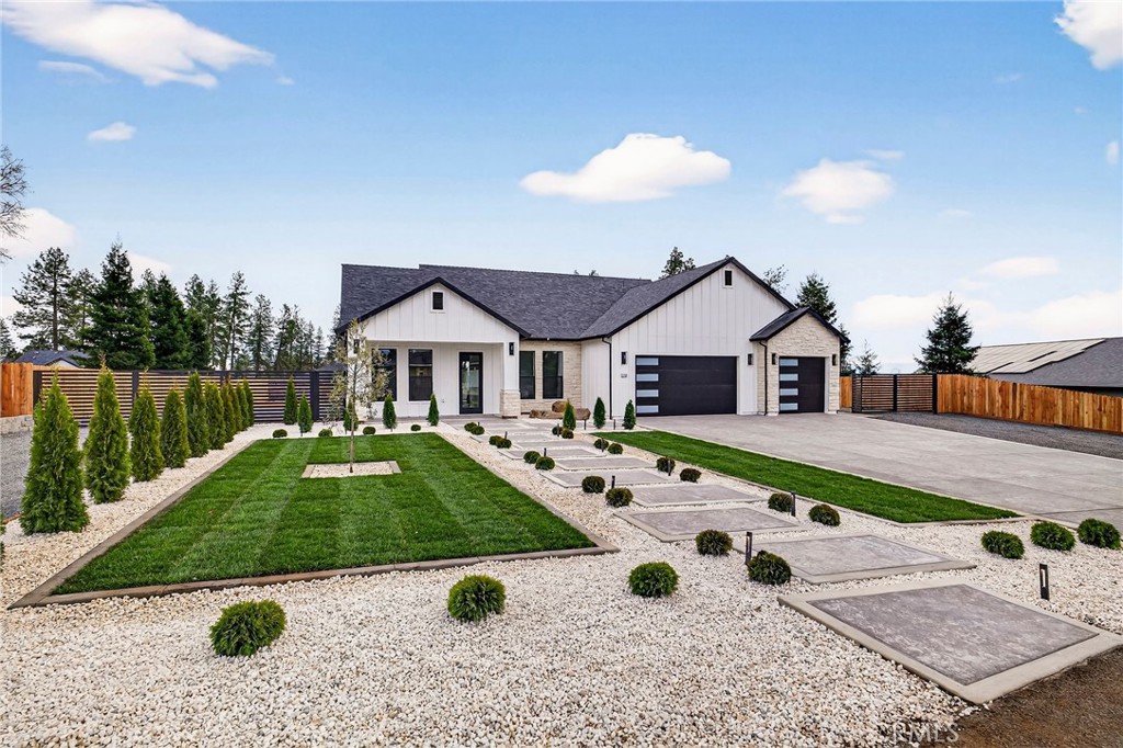 2210 Thornburg Road Paradise, CA 95969 - Photo 12 of 75 a front view of a house with garden