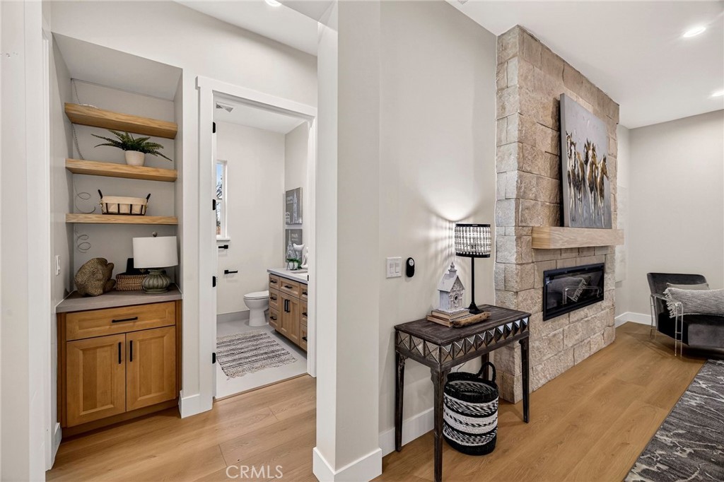 2210 Thornburg Road Paradise, CA 95969 - Photo 22 of 75 a living room with furniture a fireplace and decor