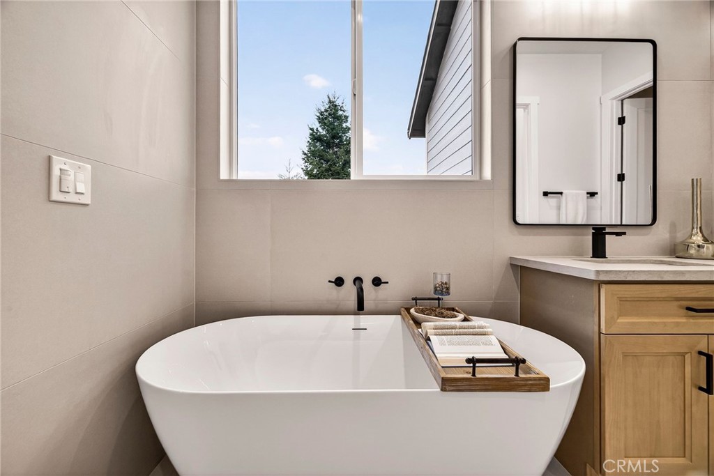 2210 Thornburg Road Paradise, CA 95969 - Photo 34 of 75 a bathroom with a sink and a mirror