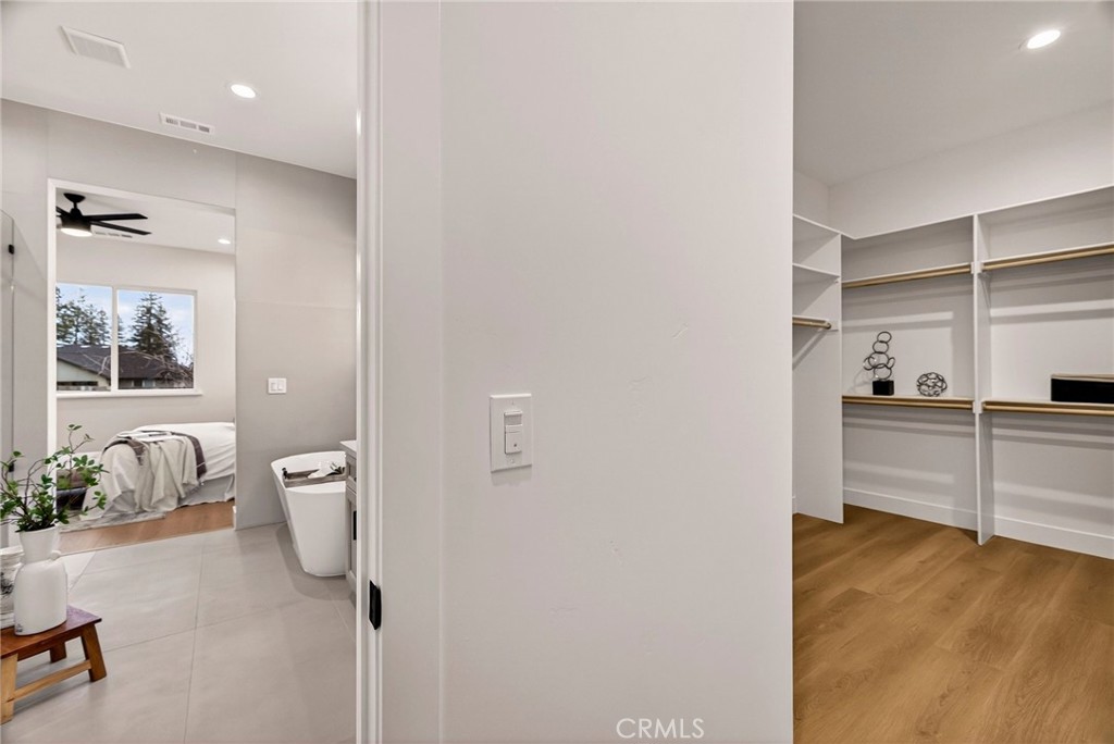 2210 Thornburg Road Paradise, CA 95969 - Photo 36 of 75 a bathroom with a bathtub and a toilet