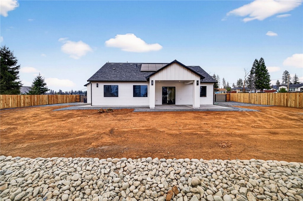 2210 Thornburg Road Paradise, CA 95969 - Photo 54 of 75 a front view of a house with a yard